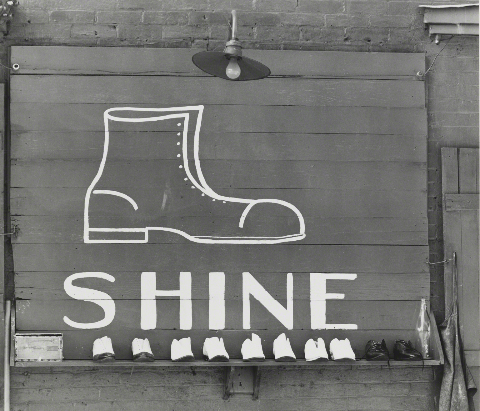 shoeshine-sign-in-southern-town-the-phillips-collection